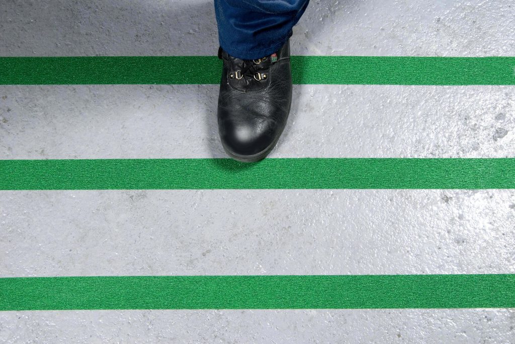 _2025109324NSTS_2V-Green-Safety-Grip-Tape-2″-Floor-Lines-with-Boot-2-1024x685